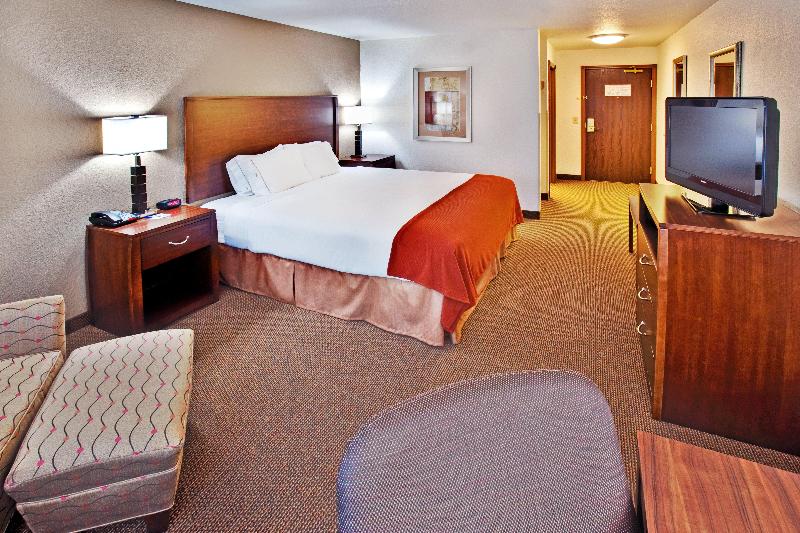 Стандартный Номер Кровать Кинг, Holiday Inn Express Hotel & Suites   Dubuque West, An Ihg