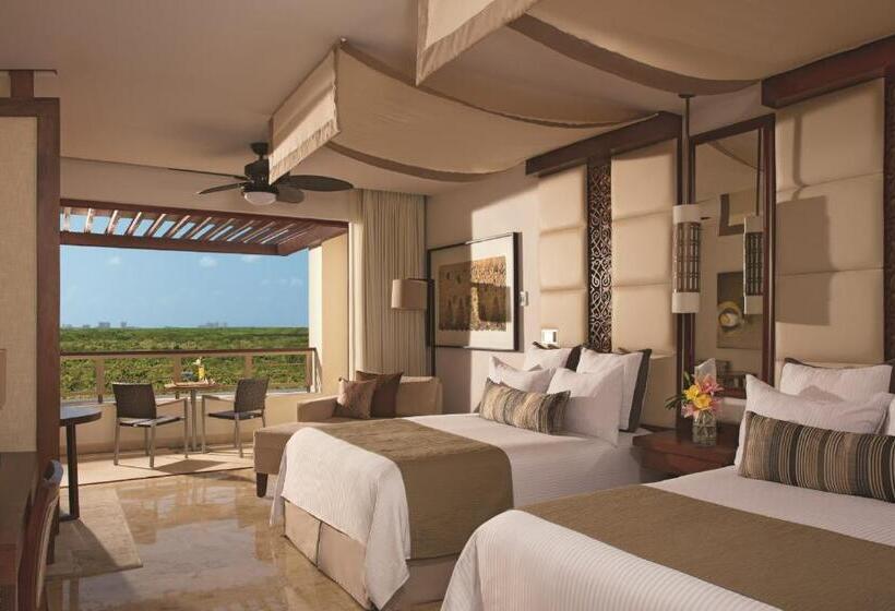 جناح جونيور مطل على الحديقة, Secrets Playa Mujeres Golf & Spa Resort   All Inclusive Adults Only