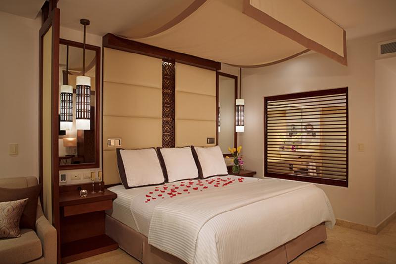 جناح جونيور سرير كينج, Secrets Playa Mujeres Golf & Spa Resort   All Inclusive Adults Only