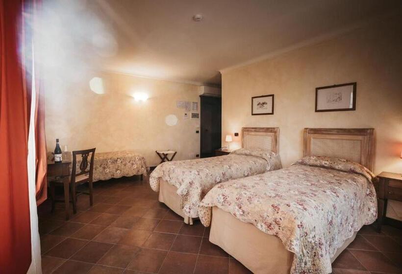 スタンダードトリプルルーム, Agriturismo Tenuta La Romana