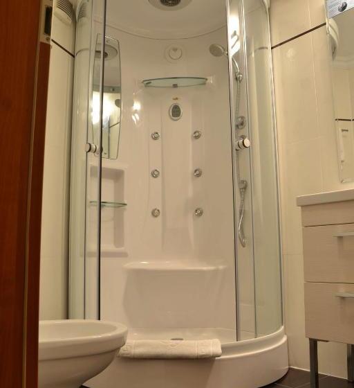 标准单人间, Best Western Plus Lido