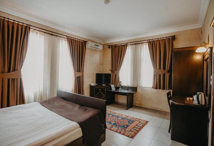 Номер Стандарт, Royal Stone Houses  Goreme