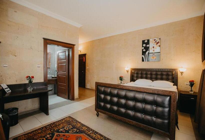 Номер Стандарт с Балконом, Royal Stone Houses  Goreme