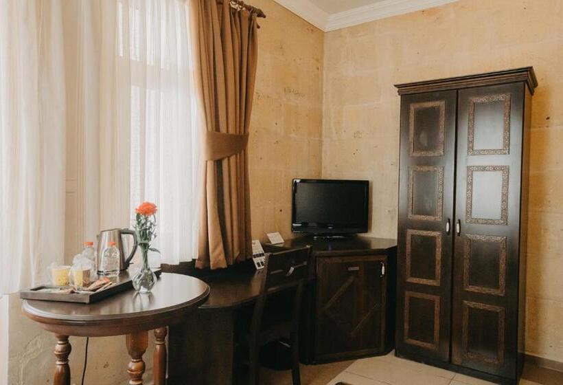 Номер Стандарт Индивидуальный с Балконом, Royal Stone Houses  Goreme