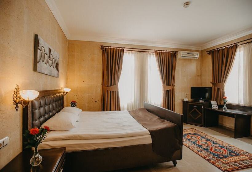Номер Стандарт, Royal Stone Houses  Goreme