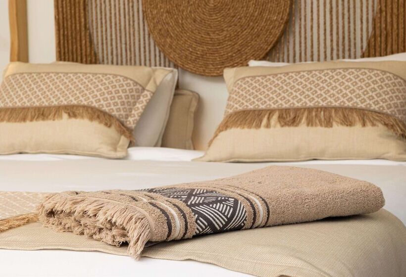 片側に海が見えるデラックスルーム, Cabana Blu Hotel & Suites