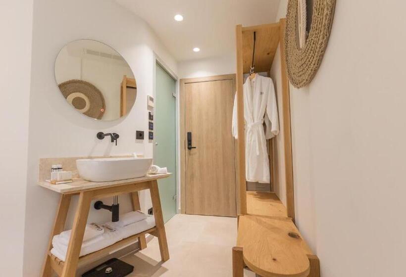 片側に海が見えるデラックスルーム, Cabana Blu Hotel & Suites
