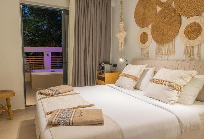 ガーデンビューデラックスルーム, Cabana Blu Hotel & Suites