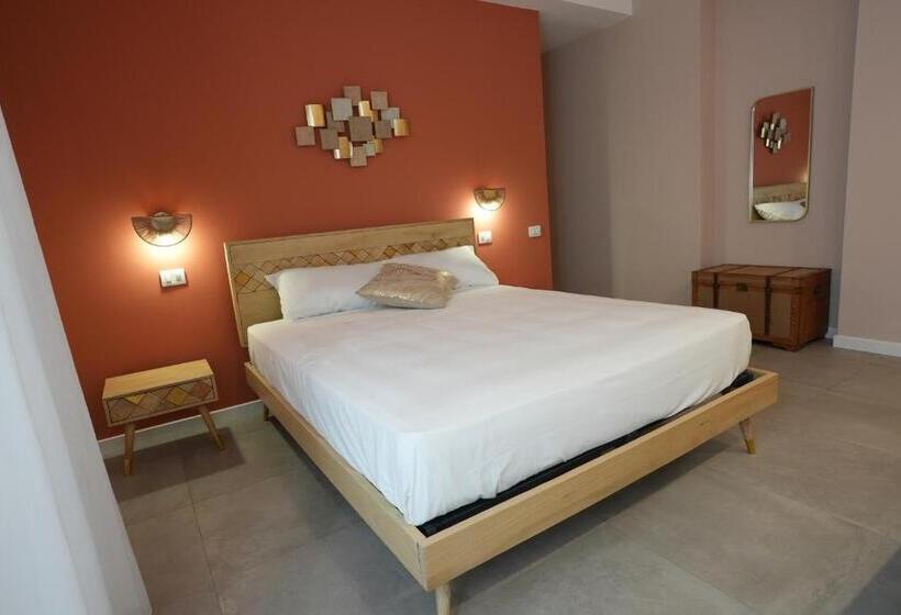 اتاق کلاسیک سه تخته, Ross Family Suites
