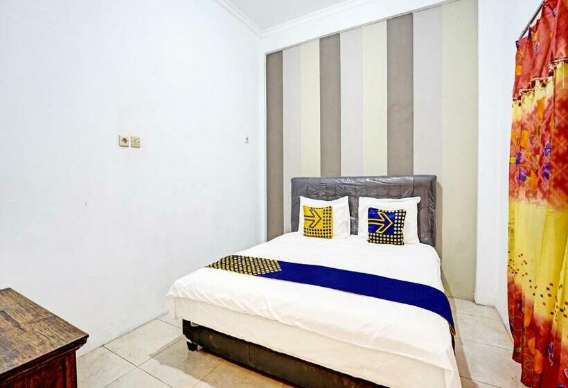 Номер Стандарт, Spot On 90943 Mochi 88 Homestay