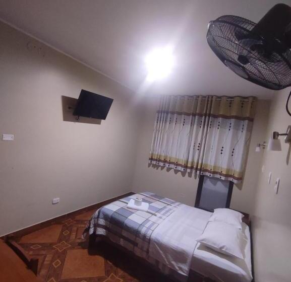 Quarto Deluxe, Hostal Kan Kun Ii