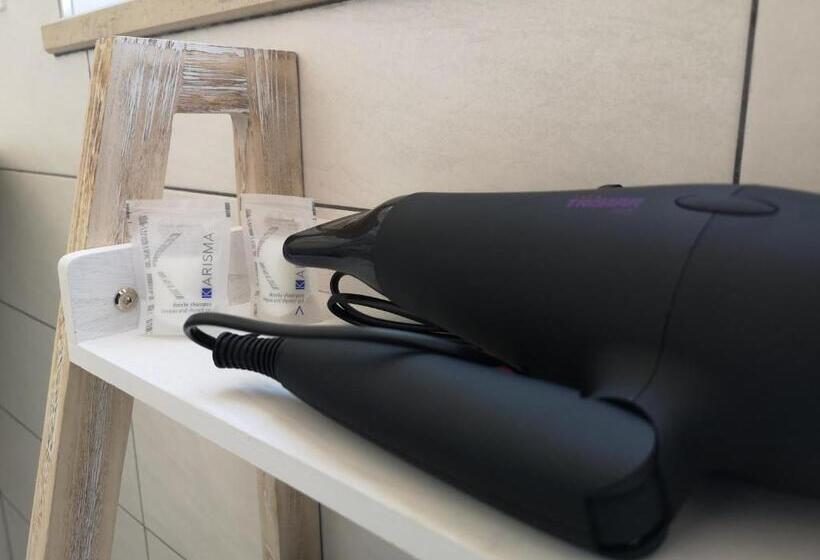 オーシャンビュースタンダードルームバルコニー付き, Villa Caravaggio Comfort E Relax