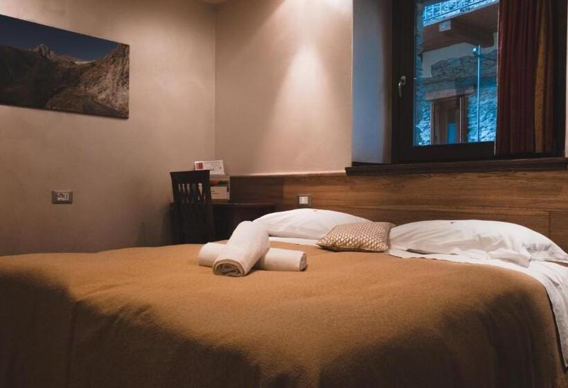 Номер Стандарт, Pensione Albergo Diffuso Ceaglio Valle Maira