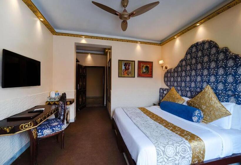 豪华房间, The Neeraj Ganga Heritage Palace
