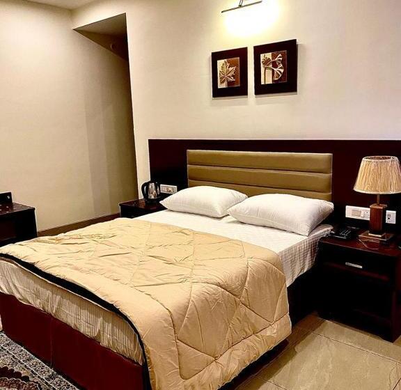 豪华房间, Kamats Hilltop Leisure
