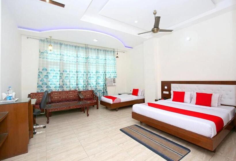 디럭스 룸, Oyo 12766 Nimantran Resort