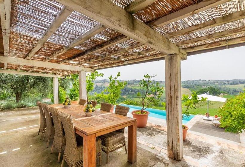 Люкс Вид на Бассейн, Tenuta Colle Sala   Country House & Suites