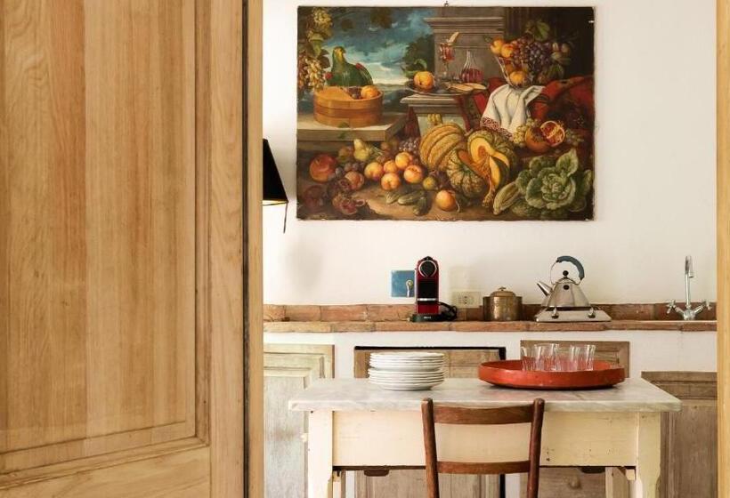 Люкс Вид на Бассейн, Tenuta Colle Sala   Country House & Suites
