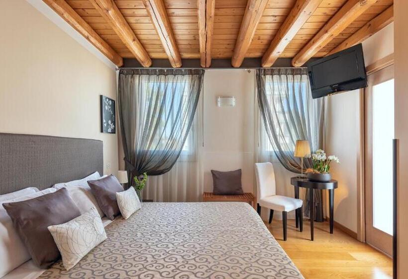 اتاق استاندارد, Rovere