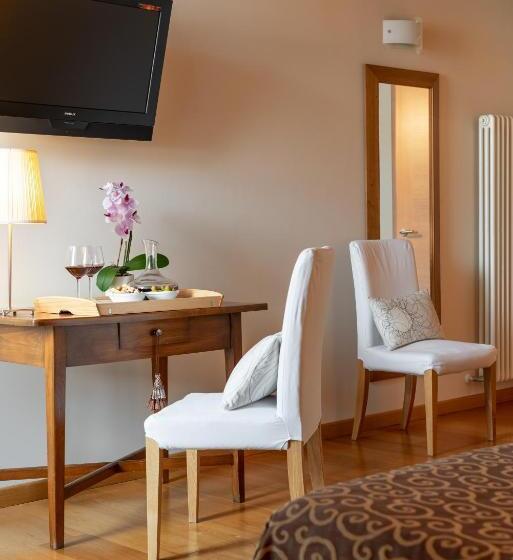 اتاق راحتی, Rovere