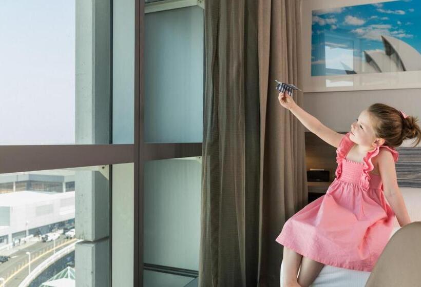 Family Suite, Rydges Sydney Airport
