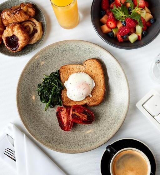 Номер Deluxe, Rydges Sydney Airport