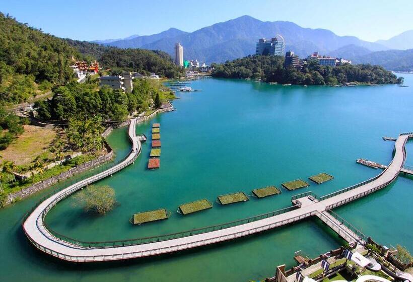 اتاق استاندارد با چشم‌انداز دریاچه, Sun Moon Lake