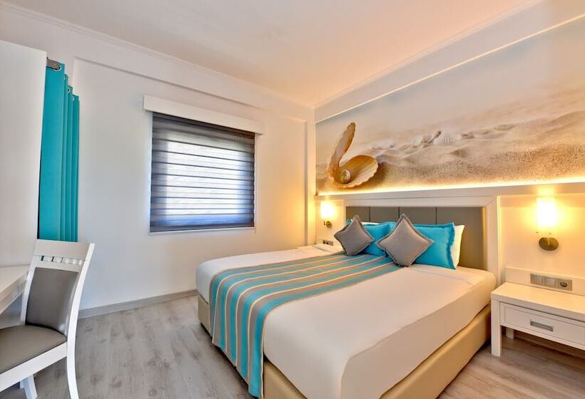 سوییت جونیور, Tui Blue Tropical
