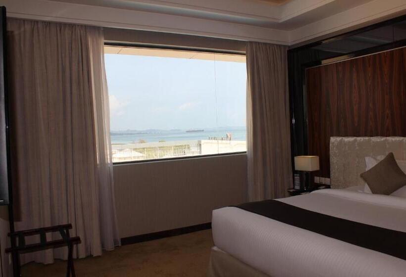 Полулюкс, Swiss Belhotel Harbour Bay