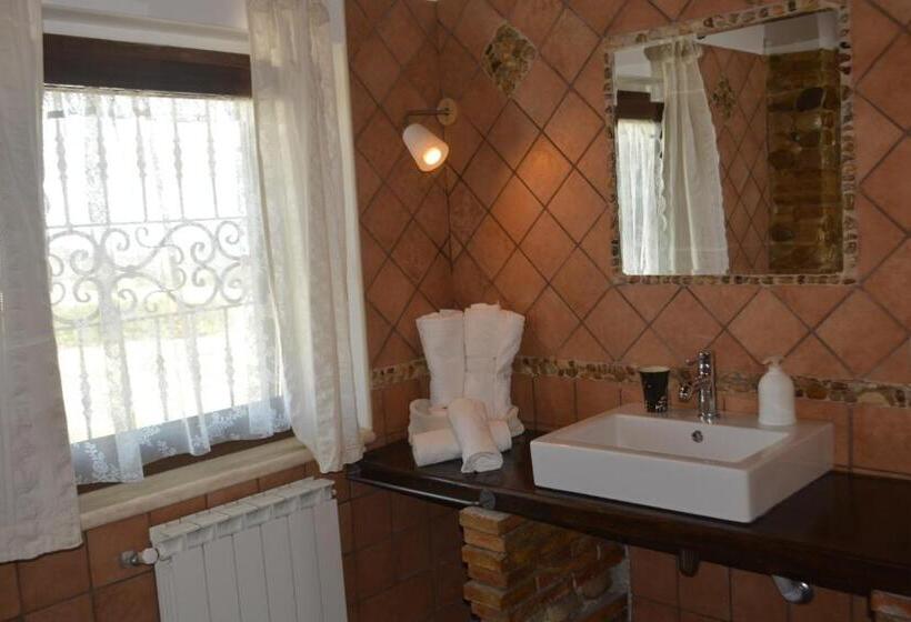غرفة قياسية, Villa Polercia
