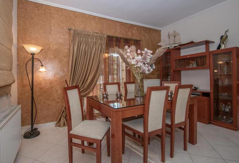 ویلای یک اتاق خوابه با استخر شنا, Kozanos Hotel & Suites