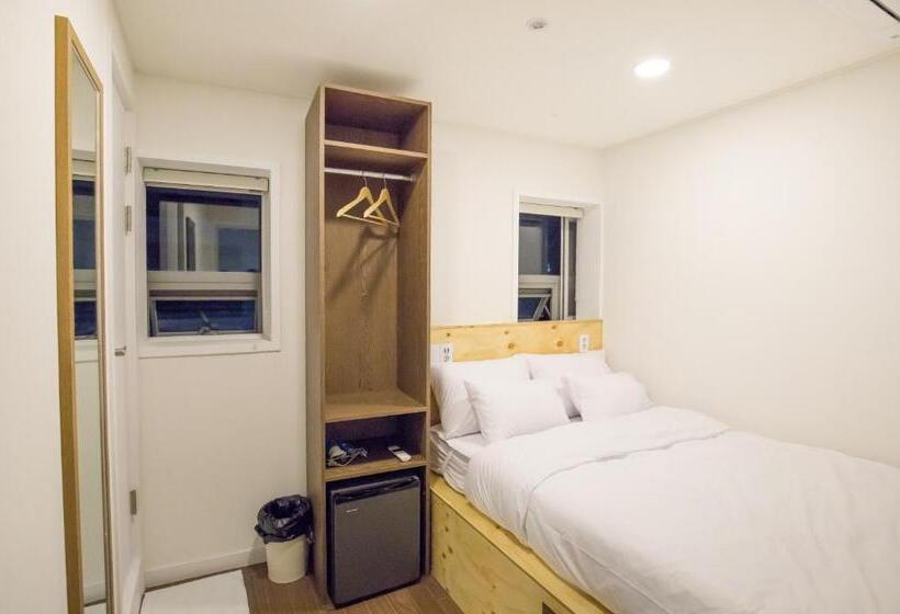 スタンダードルーム, Seoulite Inn Myeongdong Formerly   Step Inn Myeongdong 2
