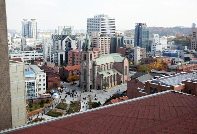 スタンダードシティビュールーム, Seoulite Inn Myeongdong Formerly   Step Inn Myeongdong 2