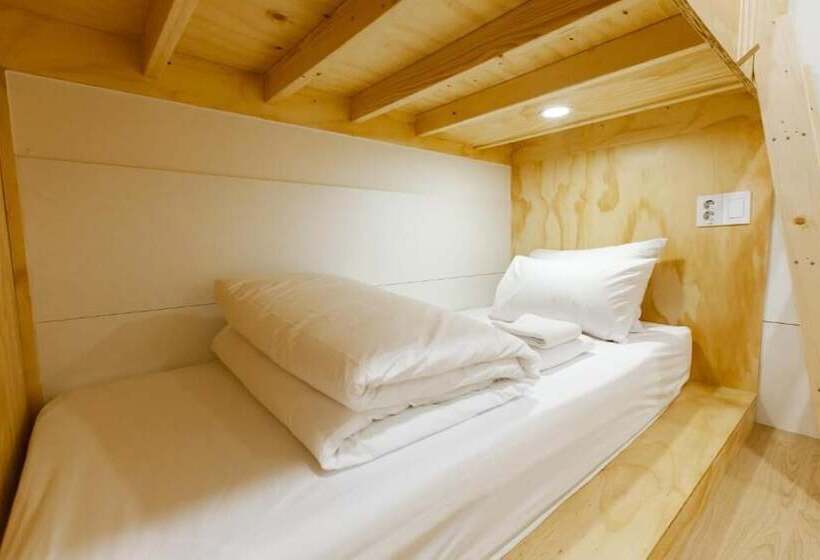 スタンダードシティビュールーム, Seoulite Inn Myeongdong Formerly   Step Inn Myeongdong 2