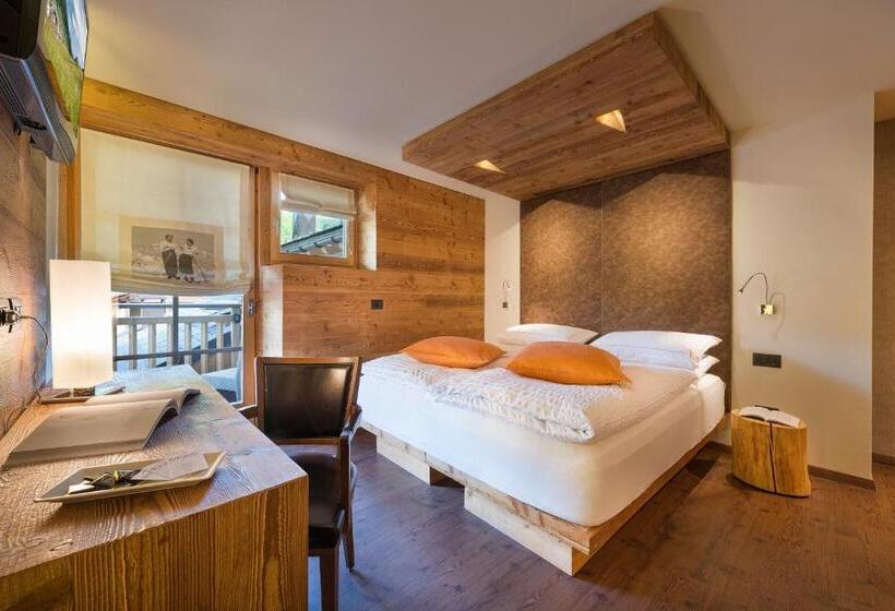 سوئیت جونیور خانوادگی, Bivio Hotel Plaza