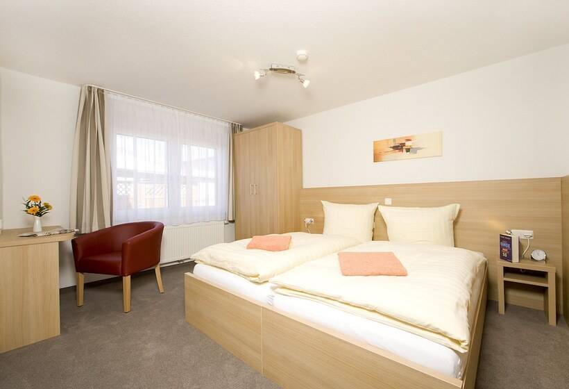 Апартаменты 2 Спальни с Террасой, Ferienhotel Bernstein