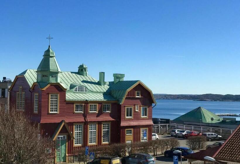 اتاق کلاسیک با چشم‌انداز دریا, Grand Hotel Lysekil