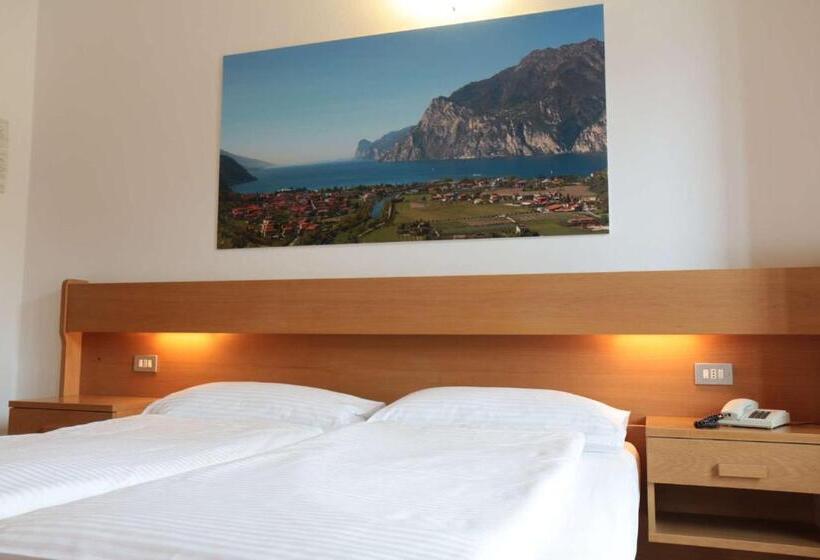 Superior Room with Terrace, Villa Clara