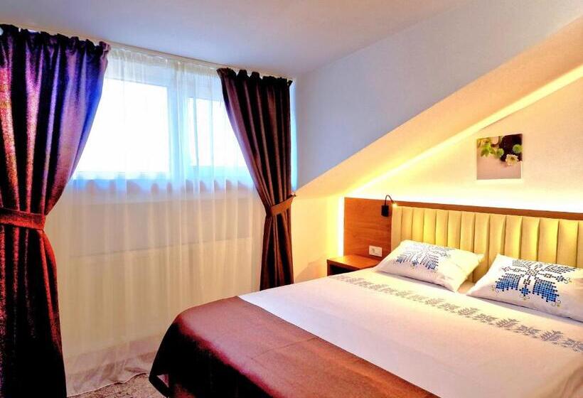آپارتمان 2 خوابه, Stay Inn Rediu