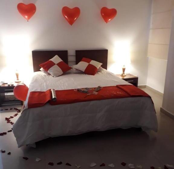 Семейный Номер Deluxe, Aw Hotel Chipichape Urban