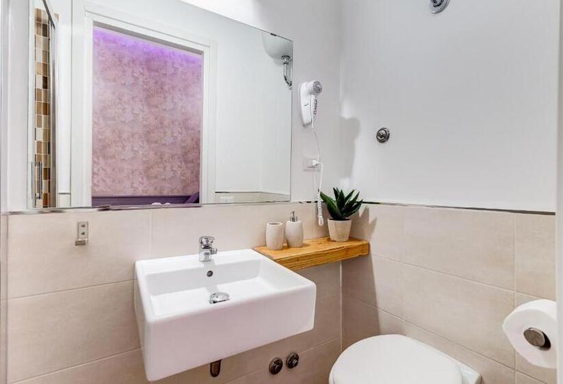 חדר אקונומי יחיד, Orazio Inn Suite