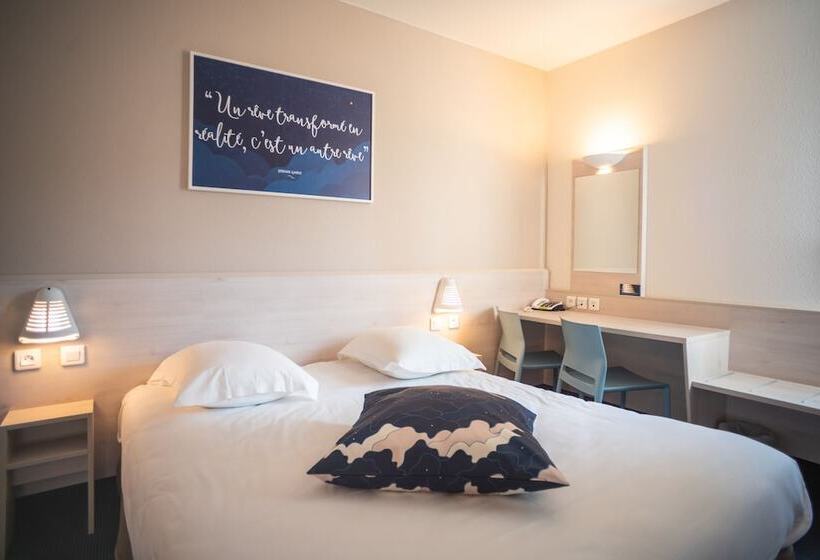 Номер Стандарт Адаптированный для Инвалидов, Ace Hotel Issoire