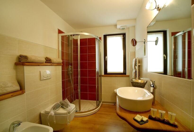 اتاق اجرایی یک تخته, Boton D Or & Wellness A La Thuile