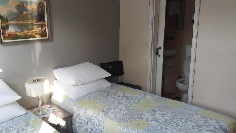 エコノミールーム, Guest House   Grandma S House