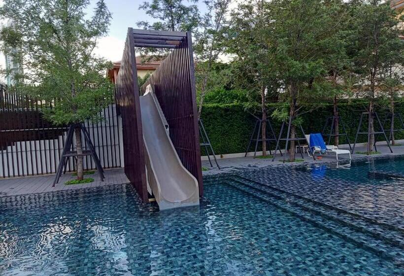 سوییت خانوادگی, Veranda Residence Pattaya By Nice