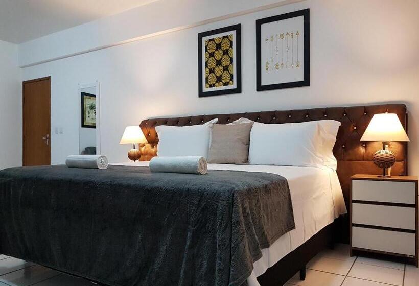 Люкс Deluxe Кровать Кинг, B & A Suites Inn Hotel   Quarto Luxo âmbar