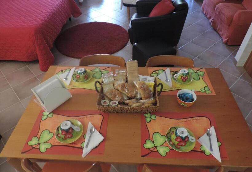 חדר סטנדרט לארבעה, Artemide B&b