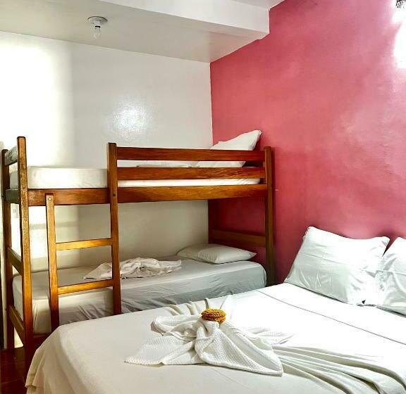 Economy Quadruple Room, Pousada Casa Cecilia