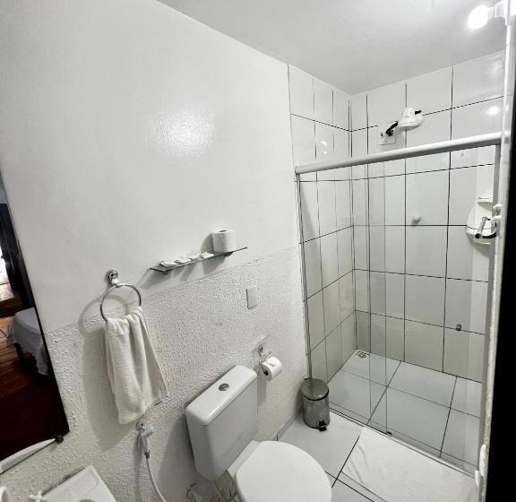 Economy Quadruple Room, Pousada Casa Cecilia