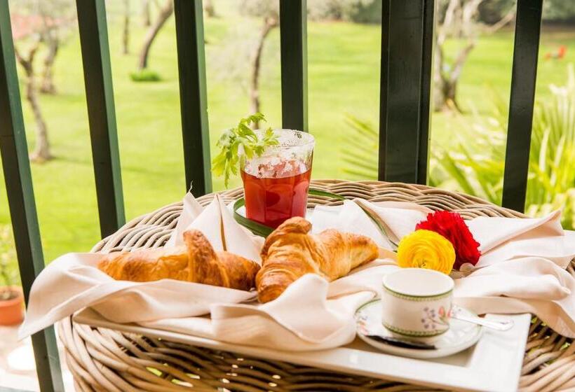 Полулюкс, Club Hotel Olivi   Tennis Center